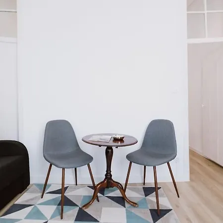 A Sua Pequena Casa Perto De Santos Art District アパート *