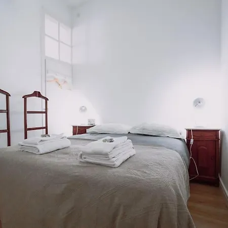 Apartament A Sua Pequena Casa Perto De Santos Art District *