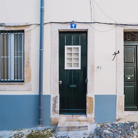 A Sua Pequena Casa Perto De Santos Art District ליסבון
