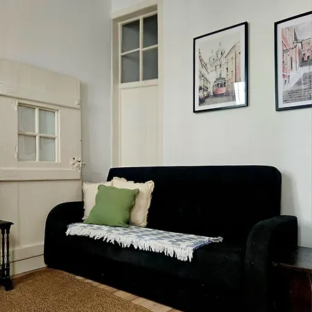 Apartament A Sua Pequena Casa Perto De Santos Art District Lizbona