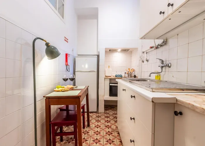 Apartamento A Sua Pequena Casa Perto De Santos Art District Lisboa