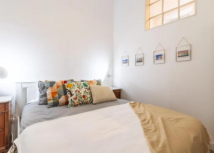 A Sua Pequena Casa Perto De Santos Art District * Lisboa